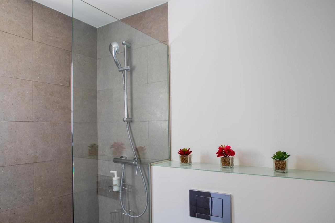 ולנסיה Florit Flats - Cabanyal 3 Bedroom Wifi Ac Terrace Beach Penthouse מראה חיצוני תמונה