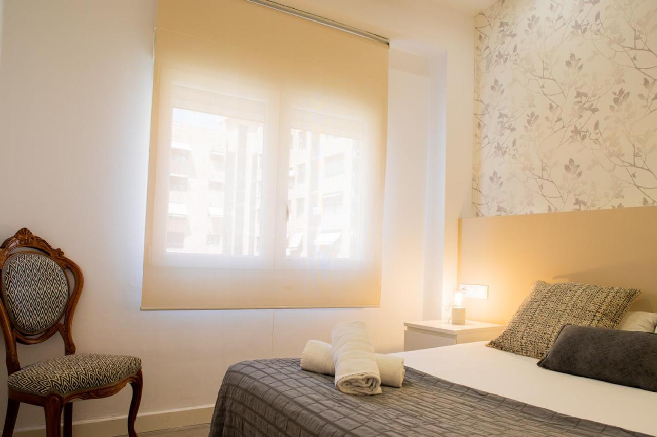 ולנסיה Florit Flats - Cabanyal 3 Bedroom Wifi Ac Terrace Beach Penthouse מראה חיצוני תמונה